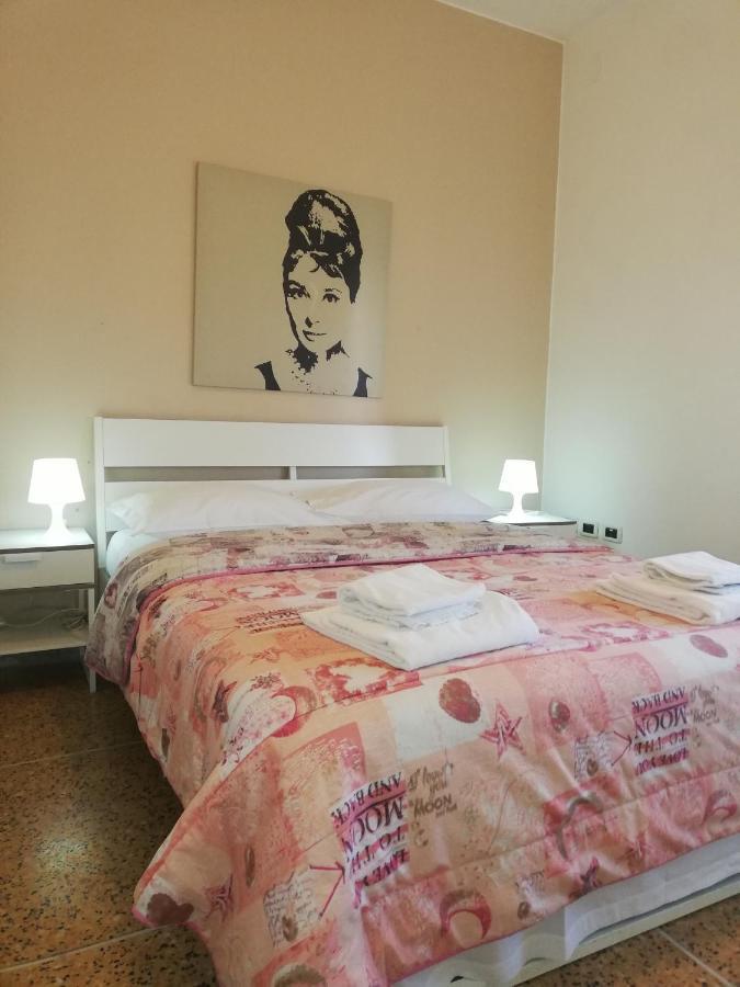 Pearl Pisa Guest House Pokój zdjęcie
